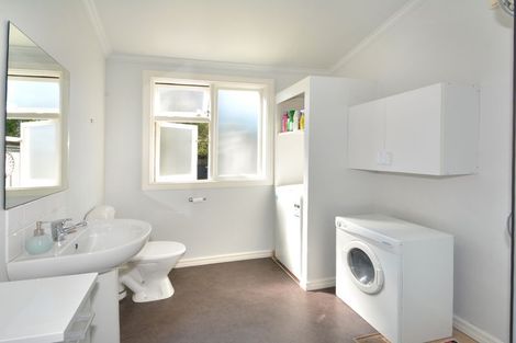 Photo of property in 69 Fitzroy Street, Caversham, Dunedin, 9012