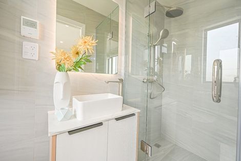 Photo of property in 89b Whitford Road, Botany Downs, 2014