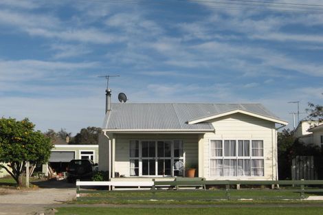 Photo of property in 17 Desmond Road, Te Hapara, Gisborne, 4010
