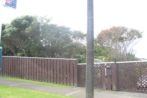 Photo of property in 208 Dowse Drive, Maungaraki, Lower Hutt, 5010