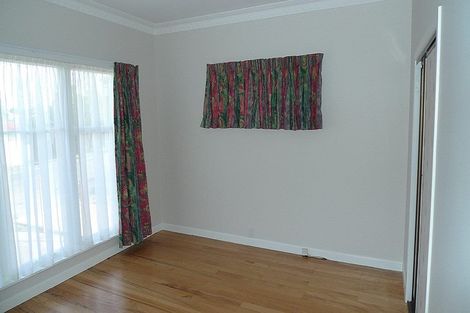 Photo of property in 3 Mcrae Road, Mount Wellington, Auckland, 1060