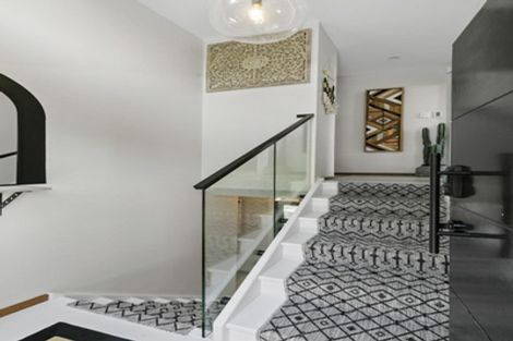 Photo of property in 85 Maungaraki Road, Korokoro, Lower Hutt, 5012