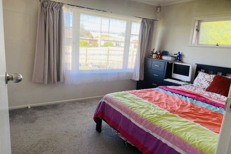 Photo of property in 37 Hallberry Road, Mangere East, Auckland, 2024