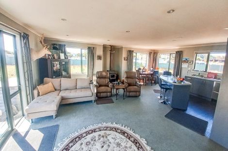 Photo of property in 5 Mcfeely Street, Tuatapere, 9620