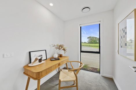 Photo of property in 58 Kidd Road, Waiuku, 2682