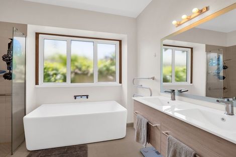 Photo of property in 29 Massey Crescent, St Albans, Christchurch, 8014