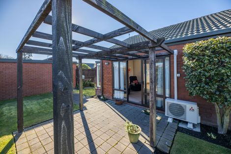 Photo of property in 45 Munro Street, Redwood, Christchurch, 8051