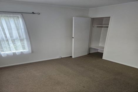 Photo of property in 19 Hiwihau Place, Glenfield, Auckland, 0629