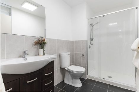 Photo of property in 12 Phar Lap Crescent, Takanini, 2112