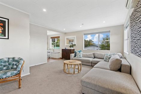 Photo of property in 445 Warspite Avenue, Ascot Park, Porirua, 5024