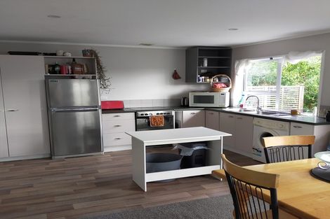 Photo of property in 25 Mountbatten Avenue, Hillcrest, Auckland, 0627