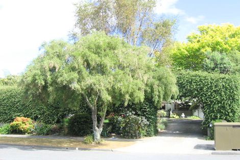 Photo of property in 3b Wyoming Grove, Totara Park, Upper Hutt, 5018