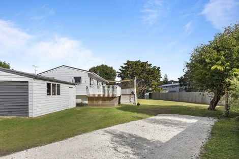 Photo of property in 48 Zealandia Road, Manly, Whangaparaoa, 0930