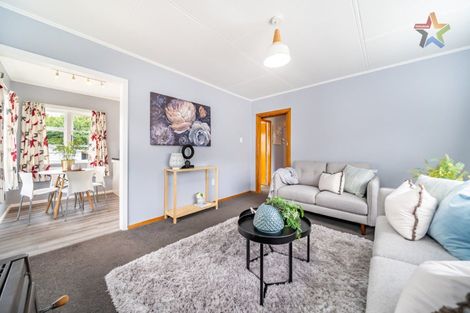 Photo of property in 32 Karaka Street, Wainuiomata, Lower Hutt, 5014