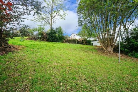 Photo of property in 1/14 Kathleen Street, Totara Vale, Auckland, 0627