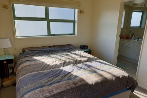 Photo of property in 21a Maida Vale Road, Roseneath, Wellington, 6011