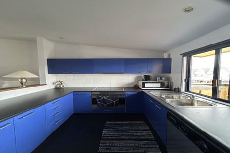 Photo of property in 2h Hatton Street, Karori, Wellington, 6012