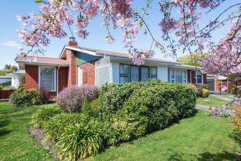 Photo of property in 147 Kendal Avenue, Burnside, Christchurch, 8053