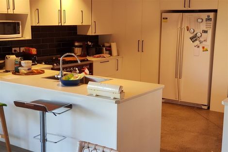 Photo of property in 3a Olwyn Place, Greenhithe, Auckland, 0632