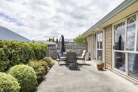 Photo of property in 24 Logan Way, Kelvin Grove, Palmerston North, 4414