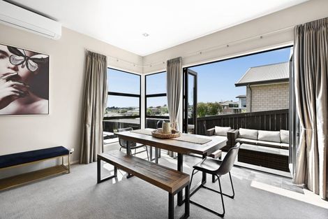 Photo of property in 8 Bishopsworth Way, Huntington, Hamilton, 3210