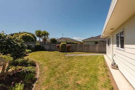 Photo of property in 11 Beach Haven Place, Paraparaumu Beach, Paraparaumu, 5032
