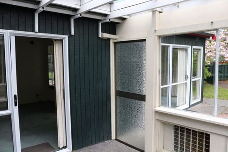 Photo of property in 36 Parkes Avenue, Saint Johns Hill, Whanganui, 4501