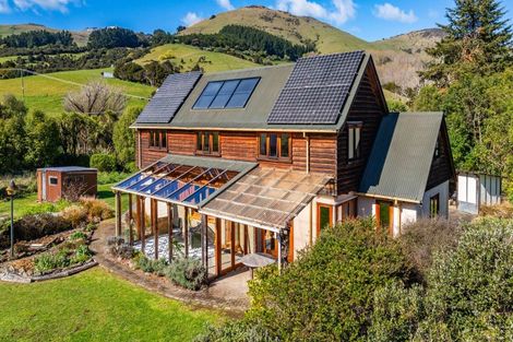 Photo of property in 9 Harmans Track, Little River, 7591