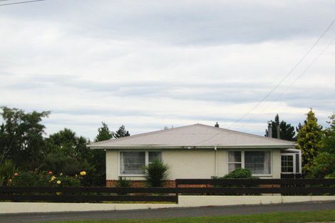 Photo of property in 121 Main Road, Fairfield, Dunedin, 9018