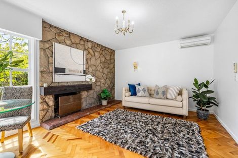 Photo of property in 2/3 Tuirau Place, Ilam, Christchurch, 8041