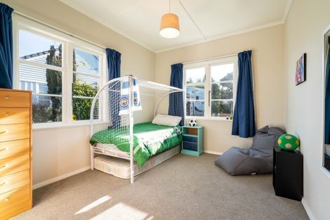 Photo of property in 37 Puketai Street, Andersons Bay, Dunedin, 9013