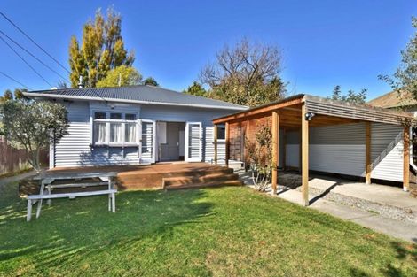 Photo of property in 132 Olliviers Road, Phillipstown, Christchurch, 8011