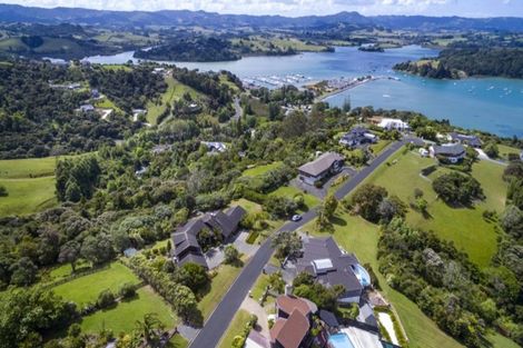 Photo of property in 9 Kotare Place, Sandspit, Warkworth, 0982