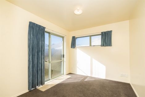Photo of property in 251 Dey Street, Hamilton East, Hamilton, 3216