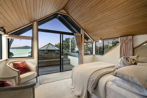 Photo of property in 297 Tamaki Drive, Kohimarama, Auckland, 1071