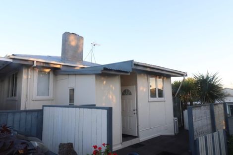 Photo of property in 5 Schnapper Rock Road, Greenhithe, Auckland, 0632