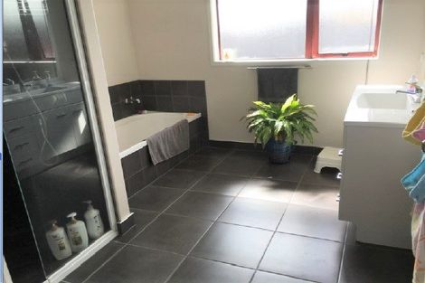 Photo of property in 29 Wiltshire Drive, Huntington, Hamilton, 3210