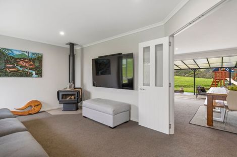 Photo of property in 27 Kaitara Lane, Kaiwaka, 0573