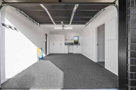Photo of property in 27a Lillian Place, Orewa, 0931
