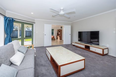 Photo of property in 14 Halcione Close, Flagstaff, Hamilton, 3210