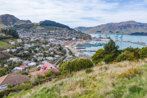 Photo of property in 23e Walkers Road, Lyttelton, 8082