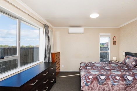 Photo of property in 28 Cascade Crescent, Westbrook, Palmerston North, 4412