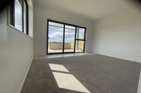 Photo of property in 46 Auranga Drive, Karaka, Papakura, 2113