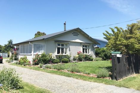 Photo of property in 61 Belt Street, Waimate, 7924