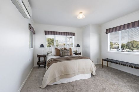 Photo of property in 11 George Street, Lower Vogeltown, New Plymouth, 4310