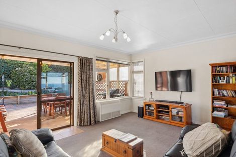 Photo of property in 154 Easther Crescent, Kew, Dunedin, 9012