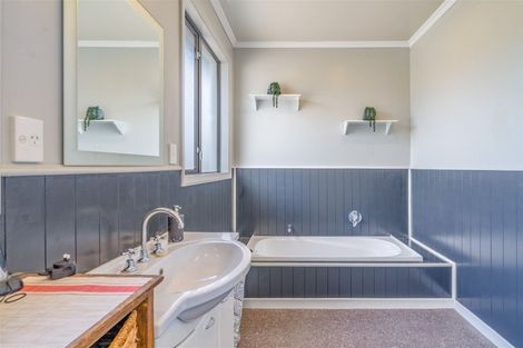 Photo of property in 84 Coutts Road, Gore, 9710