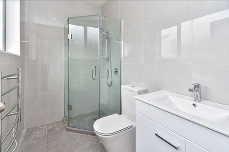 Photo of property in 27 Koroheke Road, Takanini, 2110
