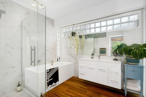 Photo of property in 55a Premier Avenue, Point Chevalier, Auckland, 1022