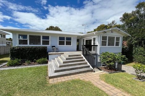 Photo of property in 7 Meadowvale Avenue, Forrest Hill, Auckland, 0620